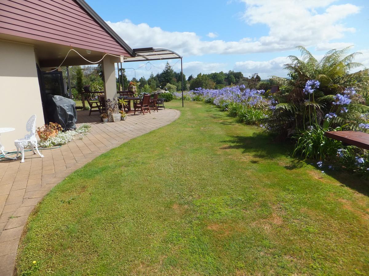 Waitomo Golfstays B&B Otorohanga Exterior photo